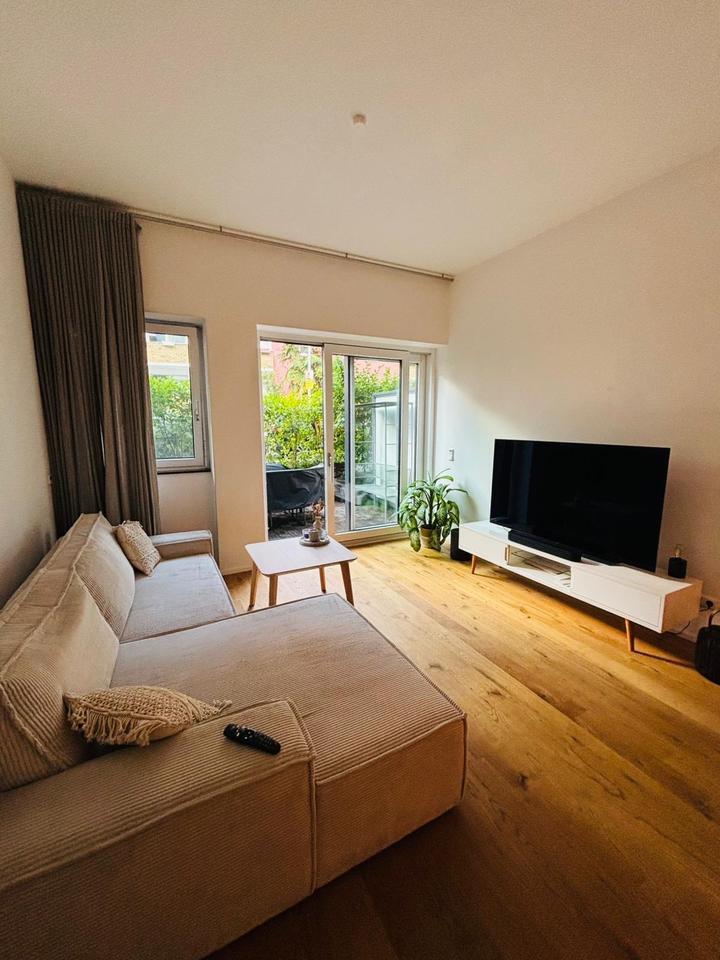 von privat: hochwertige 2 Zimmer Wohnung in Köln-Ehrenfeld zimmer