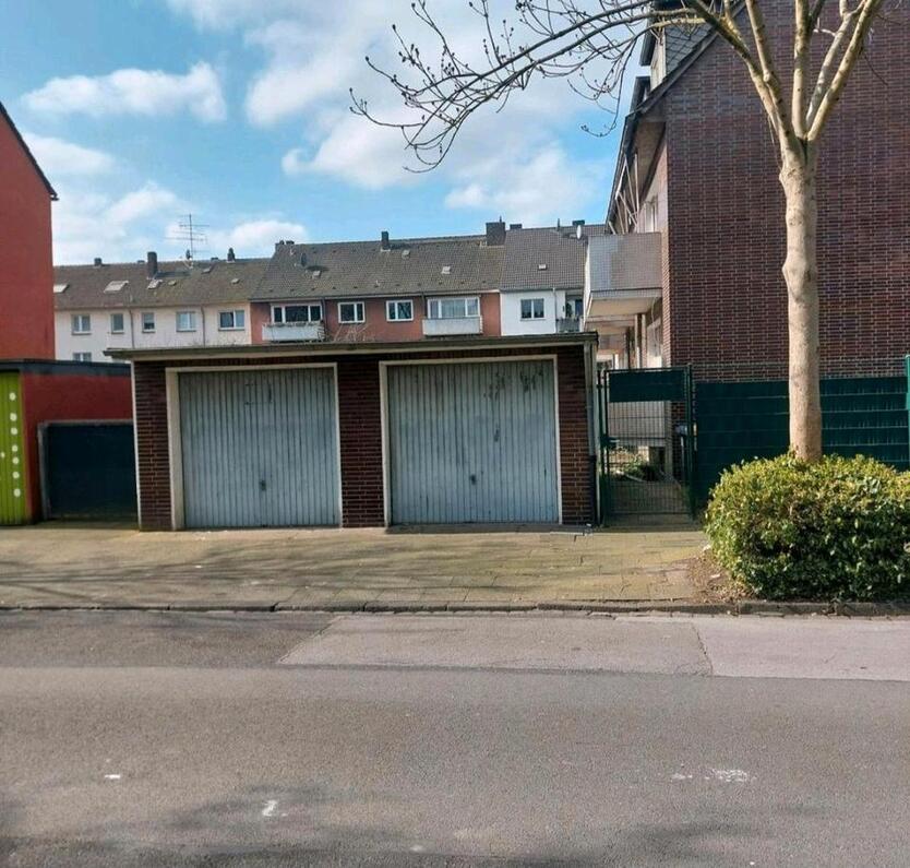 Vollvermietetes Mehrfamilienhaus mit 2 Garagen
