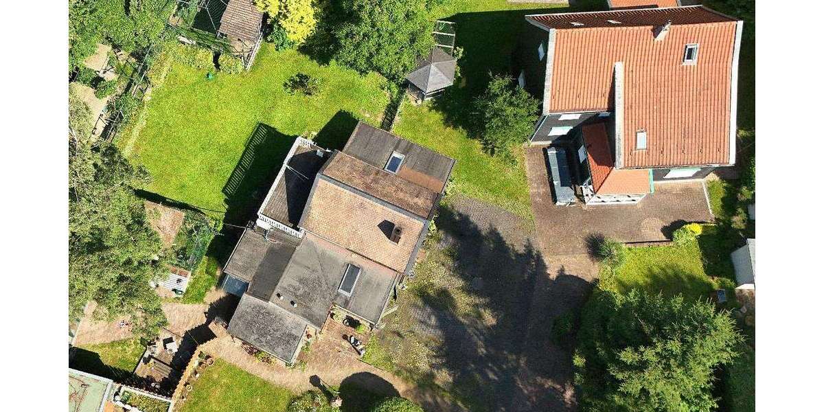 Einfamilienhaus Solingen Burg - 6 Zimmer, 180 m&sup2;, 499.000&euro; | Angebot:26963841