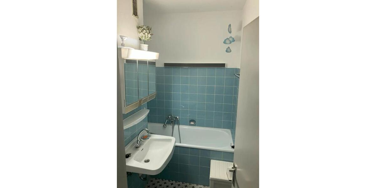 Erdgeschoßwohnung Wuppertal Dönberg - 2 Zimmer, 60 m&sup2;, 800&euro; | Angebot:24783765