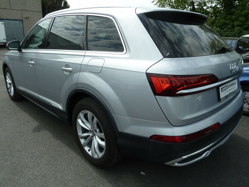 Audi Q7 55e TFSI Quattro Leder Matrix Panorama Air 170.000 km 36.900 € Ratingen 40885
