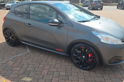 Peugeot 208 140.000 km 9.650 &euro; Langenfeld 40764