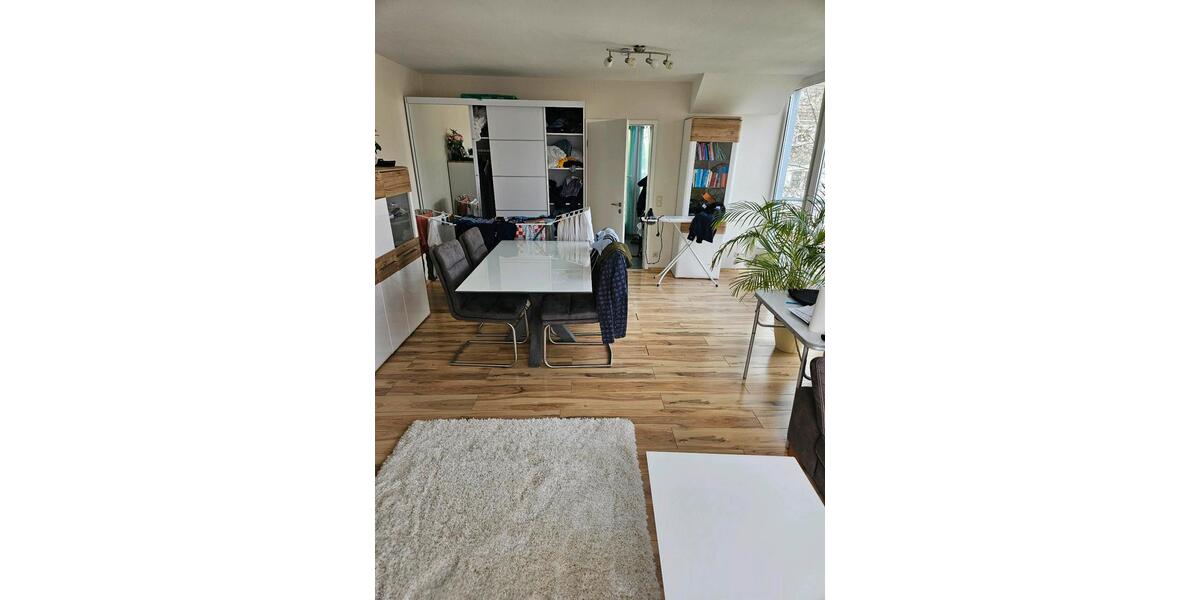 Dachgeschoßwohnung Köln Mülheim - 2 Zimmer, 60 m&sup2;, 850&euro; | Angebot:25920075