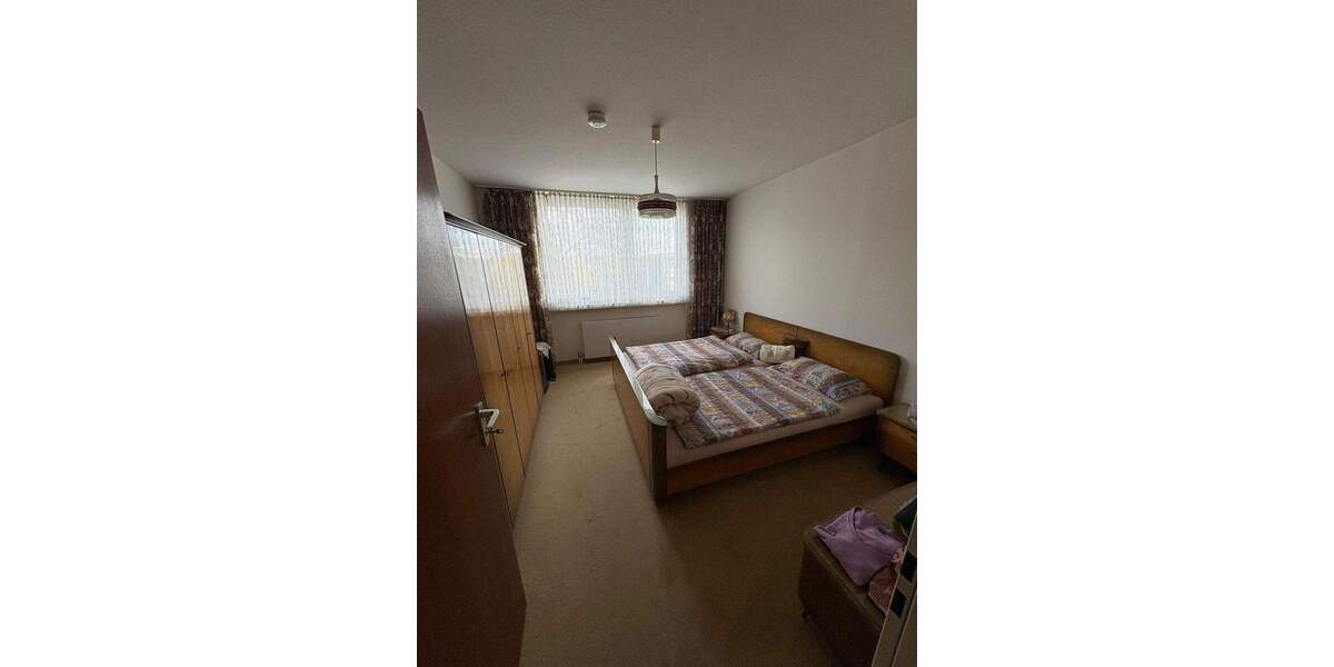 Etagenwohnung Hilden Kalstert - 3 Zimmer, 83 m&sup2;, 240.000&euro; | Angebot:23952015