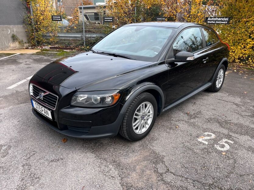 Volvo C30 97.850 km 5.100 € Neuss 41472