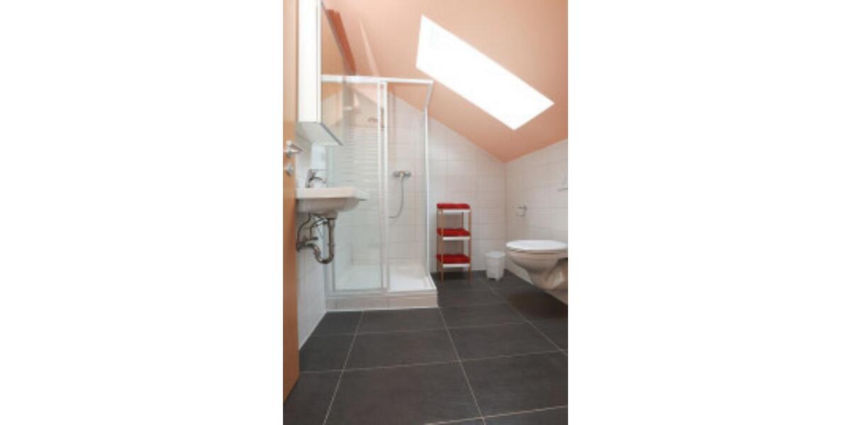 Etagenwohnung Neuss Gnadental - 3 Zimmer, 60 m&sup2;, 1.850&euro; | Angebot:25255215