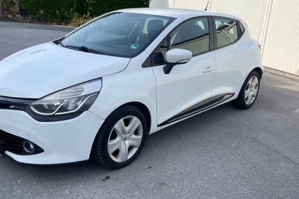 Renault Clio 153.000 km 6.500 &euro; Remscheid 42855