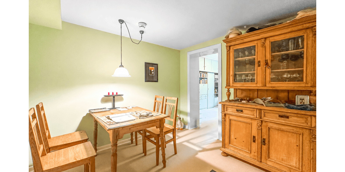 Etagenwohnung Düsseldorf Düsseltal - 2 Zimmer, 51 m&sup2;, 249.000&euro; | Angebot:26881301