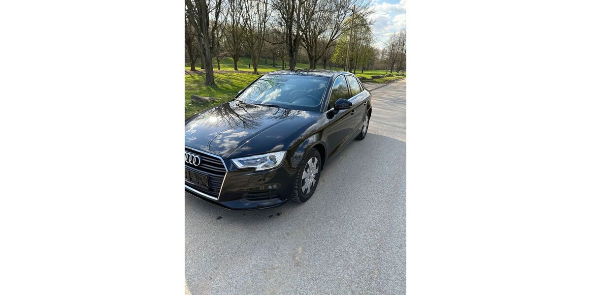 Audi A3 140.000 km 14.250 &euro; Köln 50937
