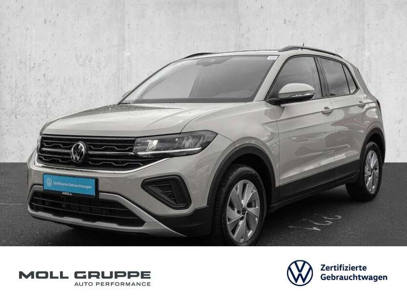 VW T-Cross 4.861 km 23.950 € Düsseldorf 40474