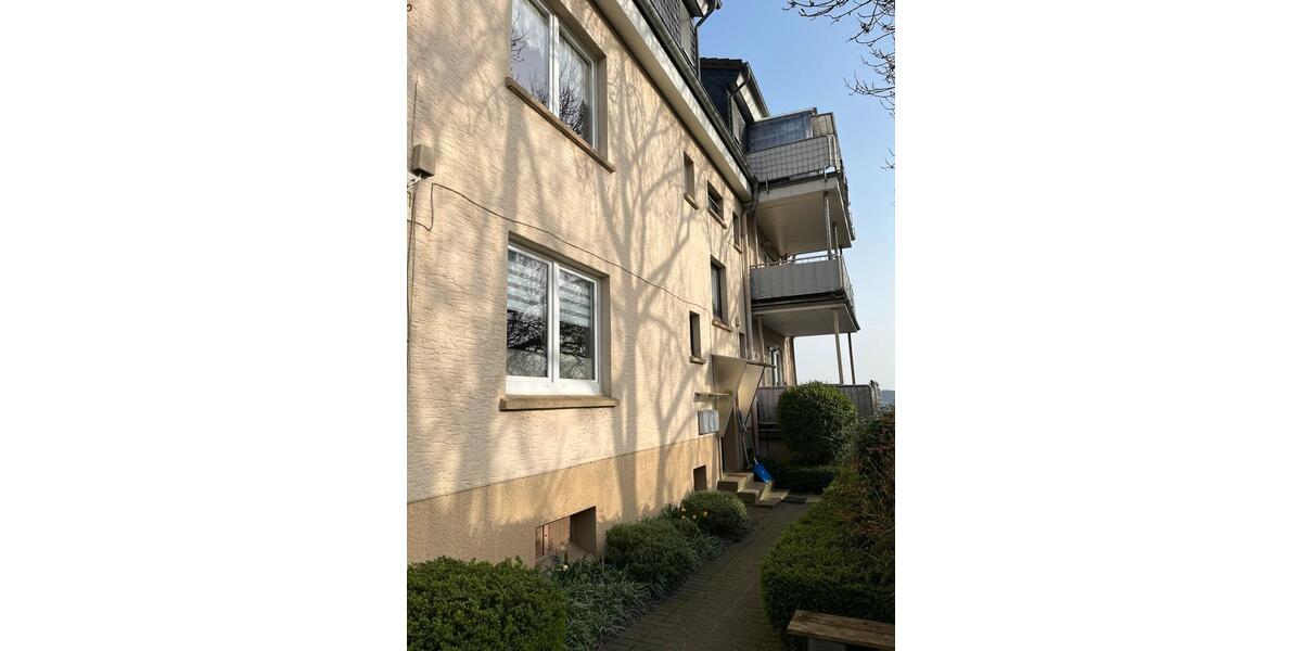 Hochparterre Sprockhövel - 4 Zimmer, 120 m&sup2;, 1.400&euro; | Angebot:25920054