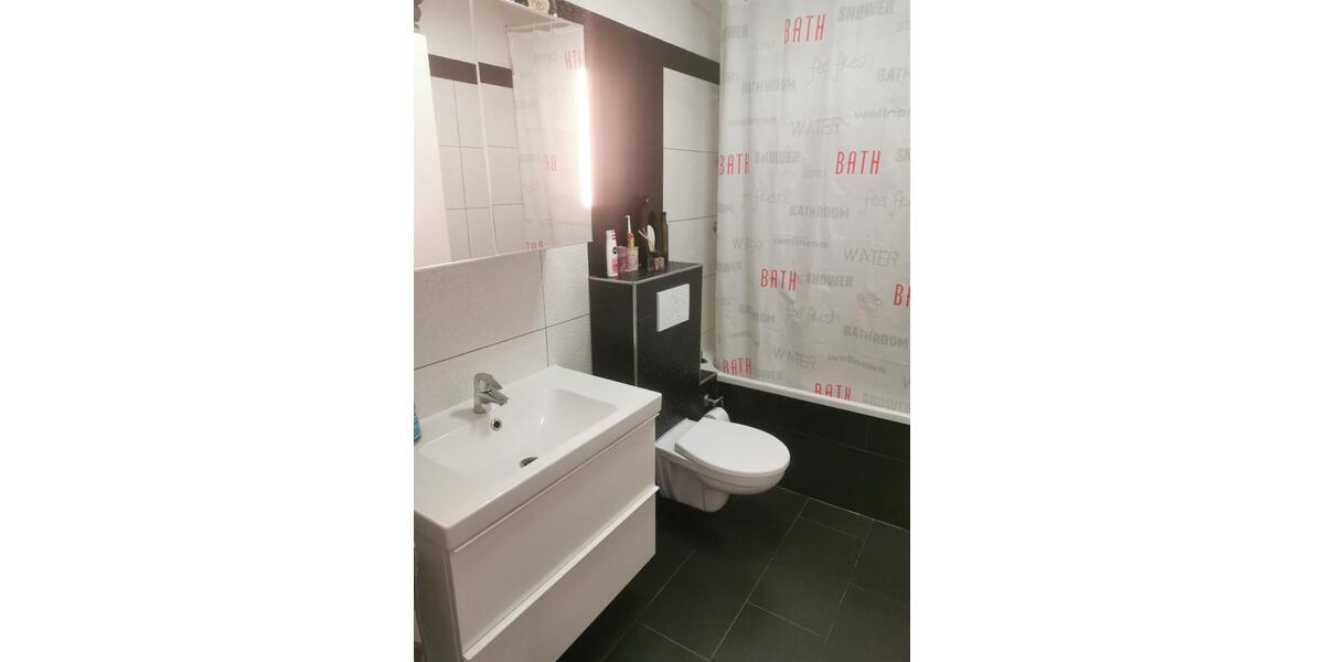 Etagenwohnung Neuss Erfttal - 3 Zimmer, 65 m&sup2;, 1.000&euro; | Angebot:27594080