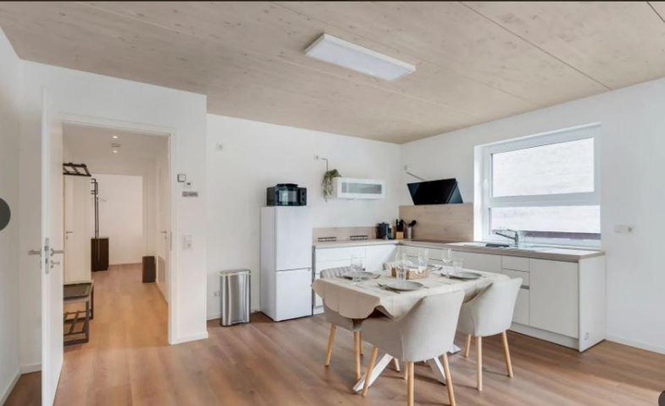 Erdgeschoßwohnung Leverkusen Schlebusch - 2 Zimmer, 77 m&sup2;, 1.230&euro; | Angebot:24815484