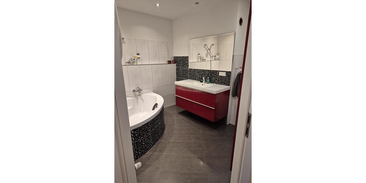 Erdgeschoßwohnung Wuppertal Sedansberg - 2 Zimmer, 65 m&sup2;, 165.000&euro; | Angebot:26639420