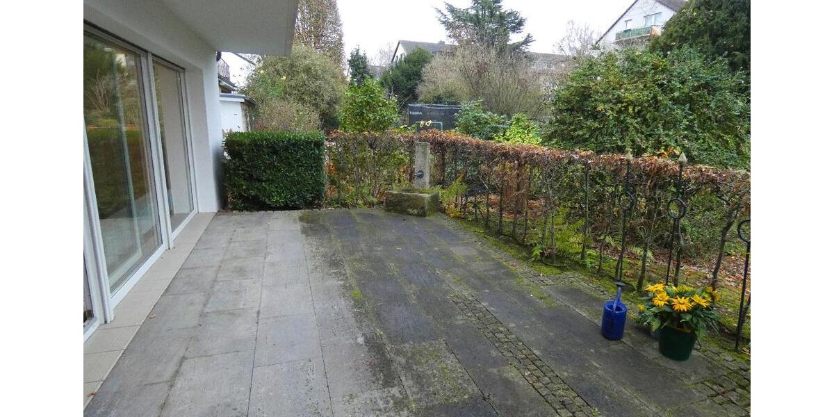 Erdgeschoßwohnung Leverkusen Opladen - 3 Zimmer, 130 m&sup2;, 1.290&euro; | Angebot:24353622