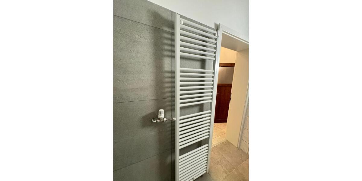 Erdgeschoßwohnung Wuppertal Arrenberg - 3 Zimmer, 101 m&sup2;, 875&euro; | Angebot:24643835