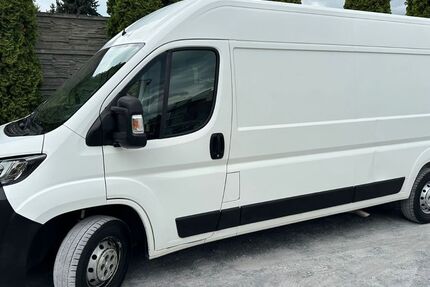 Peugeot Boxer 172.798 km 12.900 € Hilden 40721