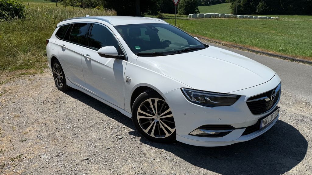 Opel Insignia 116.000 km 12.000 &euro; Halver 58553