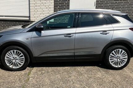 Opel Grandland (X)