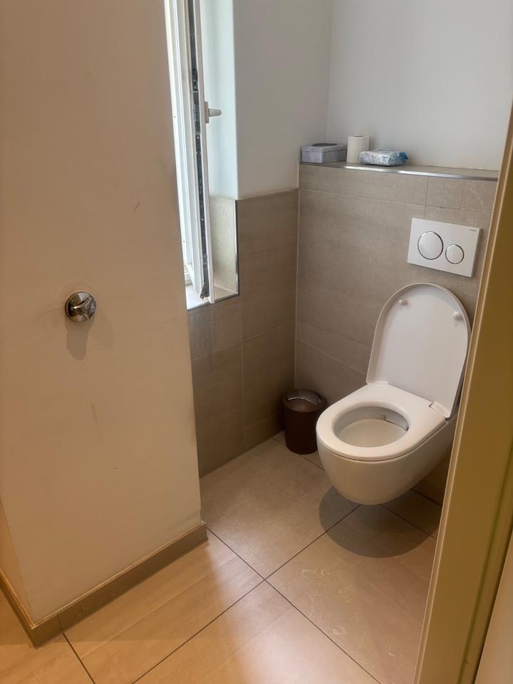 4-Zimmer Wohnung mit Balkon in Sülz