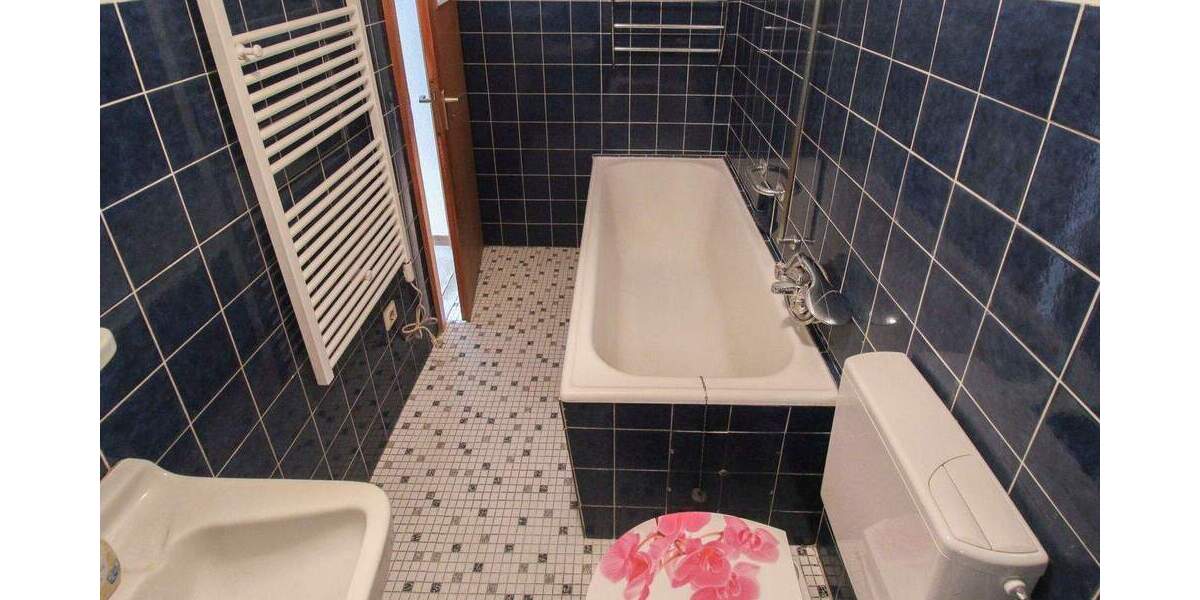 Doppelhaushälfte Dormagen Delrath - 8 Zimmer, 200 m&sup2;, 421.000&euro; | Angebot:24622074