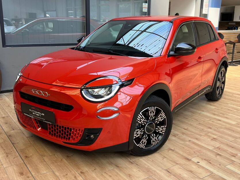 Fiat 600e 16.864 km 27.990 € Wuppertal 42327