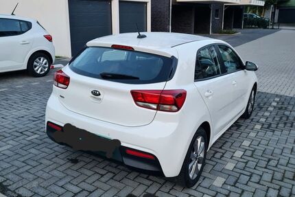 Kia Rio 79.800 km 11.999 &euro; Wülfrath 42489