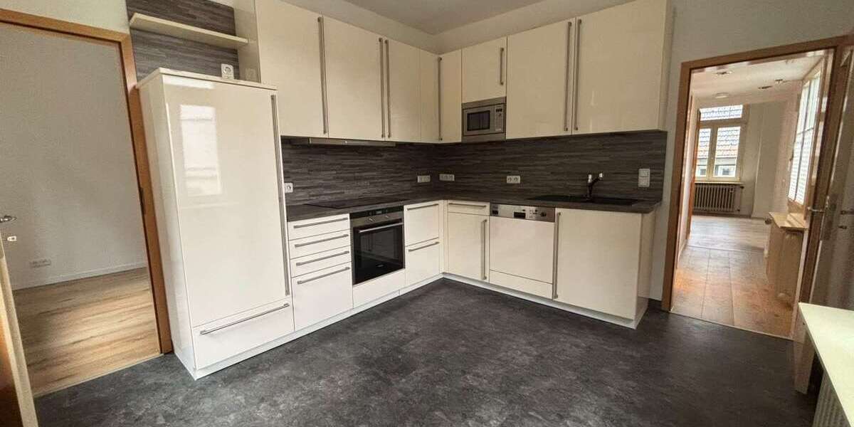 Etagenwohnung Velbert Langenberg - 4 Zimmer, 94 m&sup2;, 910&euro; | Angebot:27015905