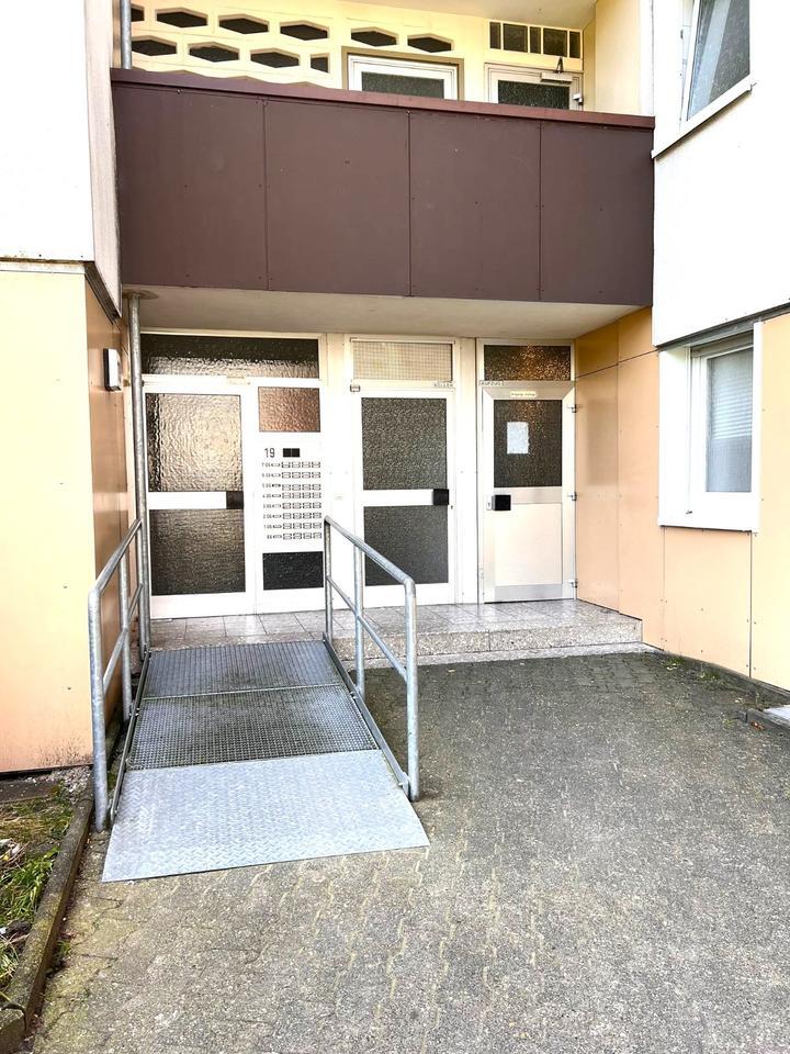 1,5-Zimmer-Wohnung mit Balkon, Erstbezug nach Sanierung zimmer