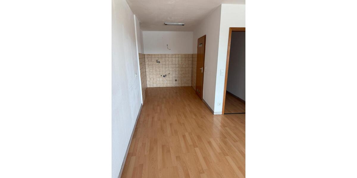 Etagenwohnung Neuss Augustinusviertel - 2 Zimmer, 68 m&sup2;, 900&euro; | Angebot:27626225