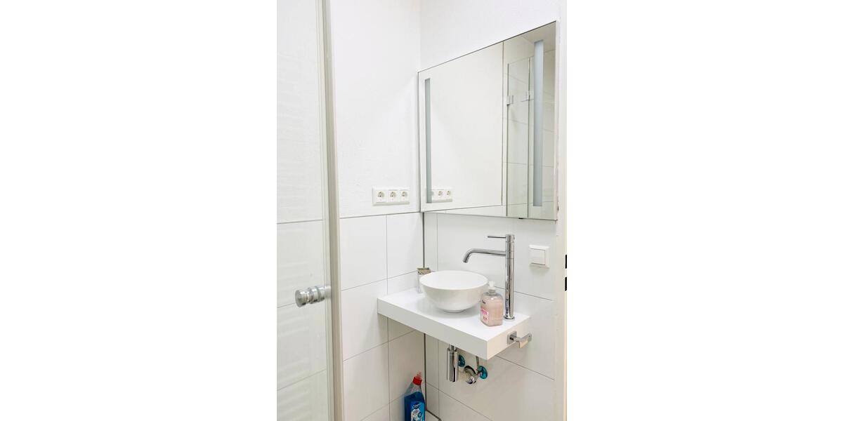 Etagenwohnung Düsseldorf Derendorf - 1 Zimmer, 25 m&sup2;, 800&euro; | Angebot:24607825