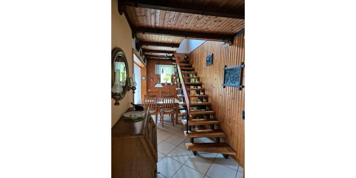 Einfamilienhaus Wermelskirchen - 2.300&euro; | Angebot:22598379