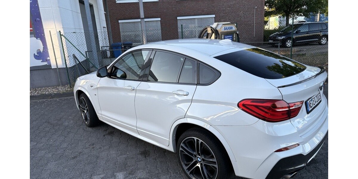 BMW X4 119.000 km 19.500 € Neuss 41460