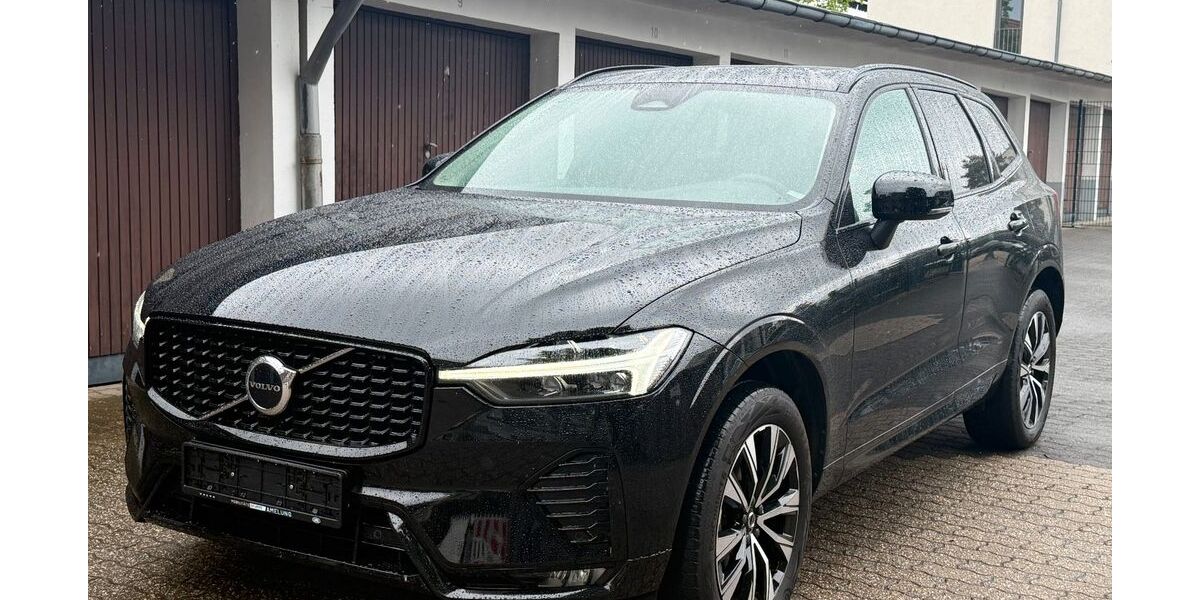 Volvo XC60 28.000 km 38.840 &euro; Düsseldorf 40468