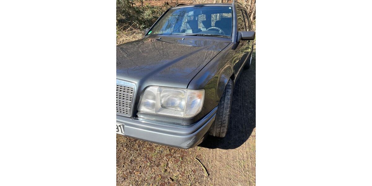 Mercedes-Benz T-Klasse 147.000 km 13.999 &euro; Solingen 42659