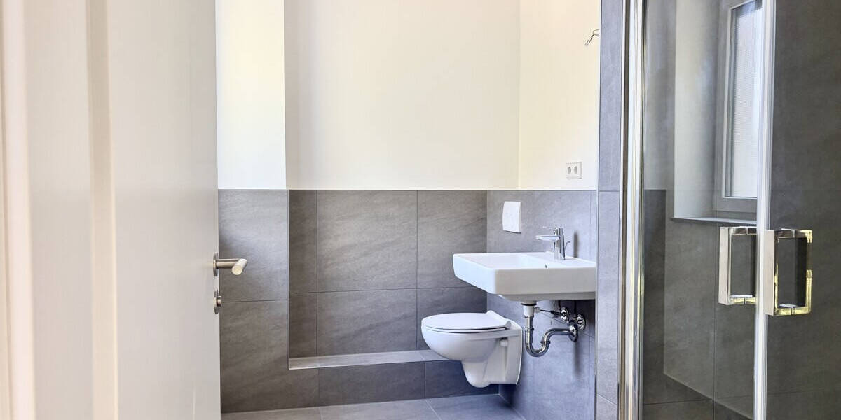 Reihenmittelhaus Hattingen Bredenscheid-Stüter - 3 Zimmer, 135 m&sup2;, 1.693&euro; | Angebot:23986357