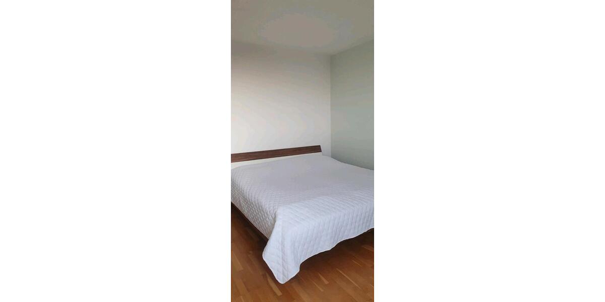 Etagenwohnung Ratingen Tiefenbroich - 2 Zimmer, 64 m&sup2;, 1.000&euro; | Angebot:27578807