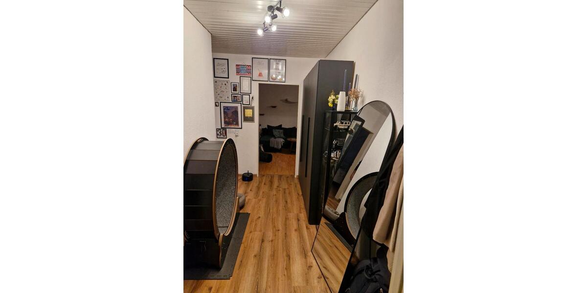 Dachgeschoßwohnung Leverkusen - 1 Zimmer, 58 m&sup2;, 970&euro; | Angebot:24835260