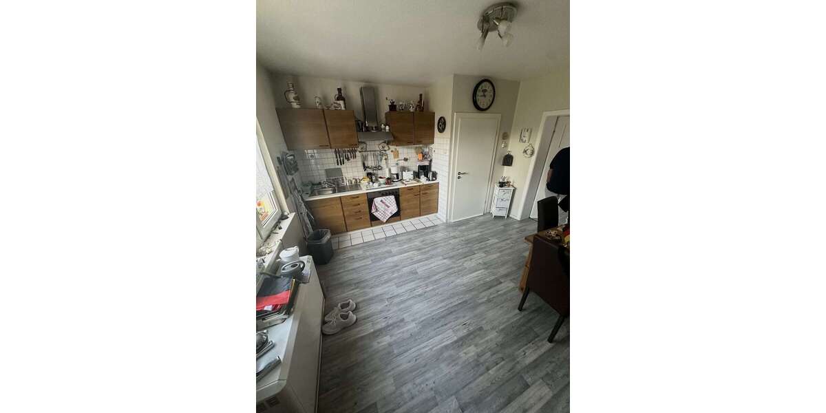 Etagenwohnung Düsseldorf Oberbilk - 2.5 Zimmer, 55 m&sup2;, 150.000&euro; | Angebot:24754240