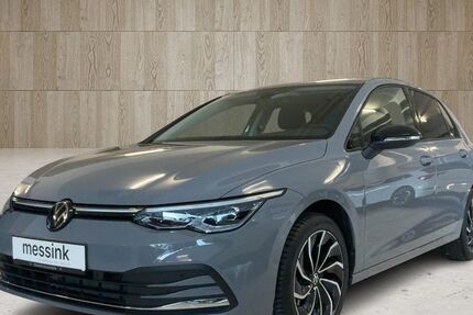 VW Golf 9.474 km 23.850 &euro; Radevormwald 42477