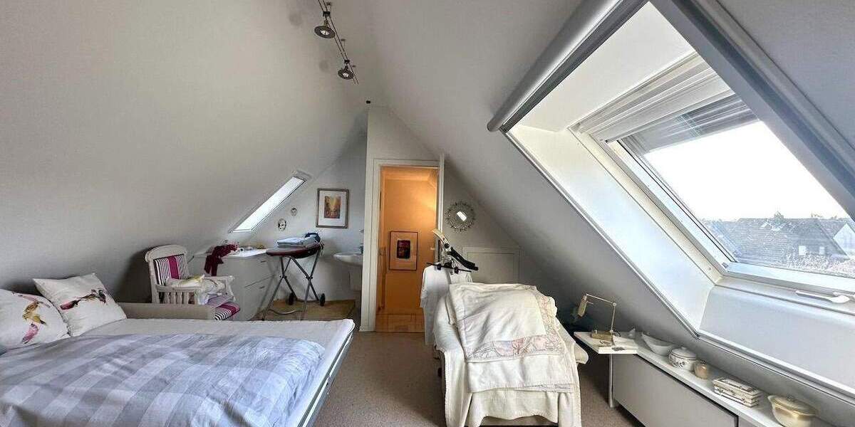 Doppelhaushälfte Neuss Rosellen - 5 Zimmer, 135 m&sup2;, 698.000&euro; | Angebot:25834732