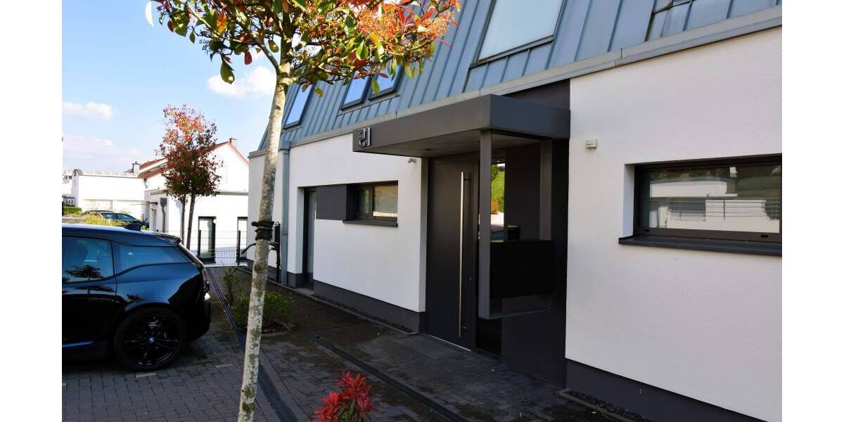 Etagenwohnung Leverkusen Lützenkirchen - 3 Zimmer, 135 m&sup2;, 1.980&euro; | Angebot:26744974