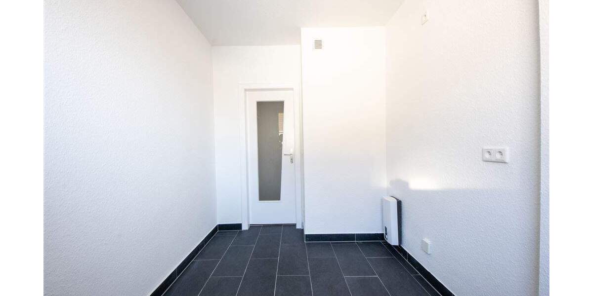Etagenwohnung Düsseldorf Golzheim - 2 Zimmer, 349.900&euro; | Angebot:25778707