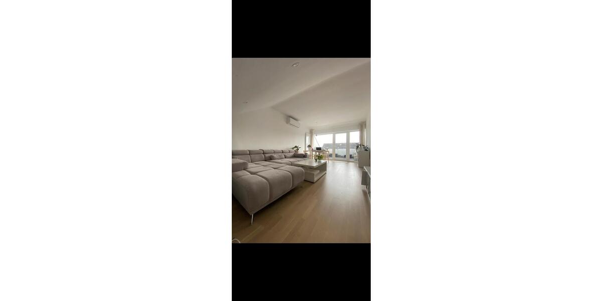 Dachgeschoßwohnung Ratingen Tiefenbroich - 2 Zimmer, 57 m&sup2;, 199.000&euro; | Angebot:26634598