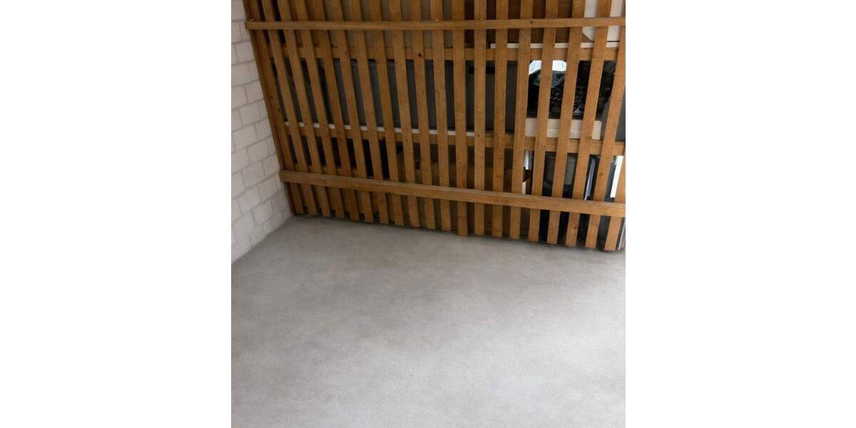 Etagenwohnung Köln-Pesch Pesch - 3 Zimmer, 83 m&sup2;, 1.350&euro; | Angebot:24762161