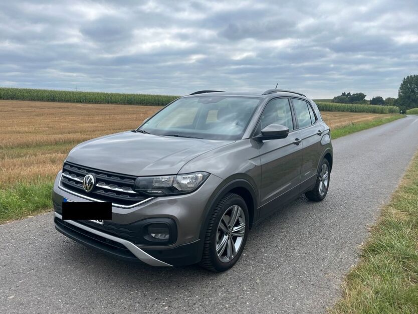 VW T-Cross 106.000 km 13.800 € Düsseldorf 40472
