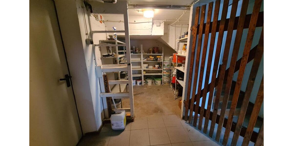 Erdgeschoßwohnung Bergisch Gladbach Alt-Frankenforst - 2 Zimmer, 56 m&sup2;, 781&euro; | Angebot:24795192