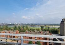 Rheinblich auf Düsseldorf (in Neuss) 140m2 Wohnung160m2 Terrasse