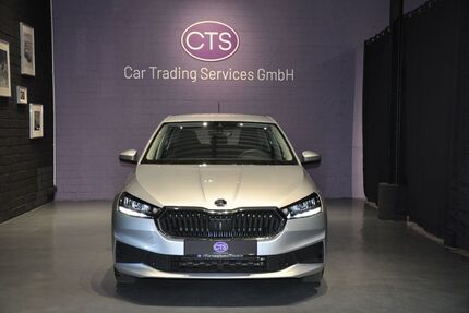 Skoda Fabia 52.413 km 11.600 &euro; Düsseldorf 40476