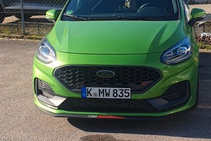 Ford Fiesta 61.100 km 18.499 &euro; Köln 50999